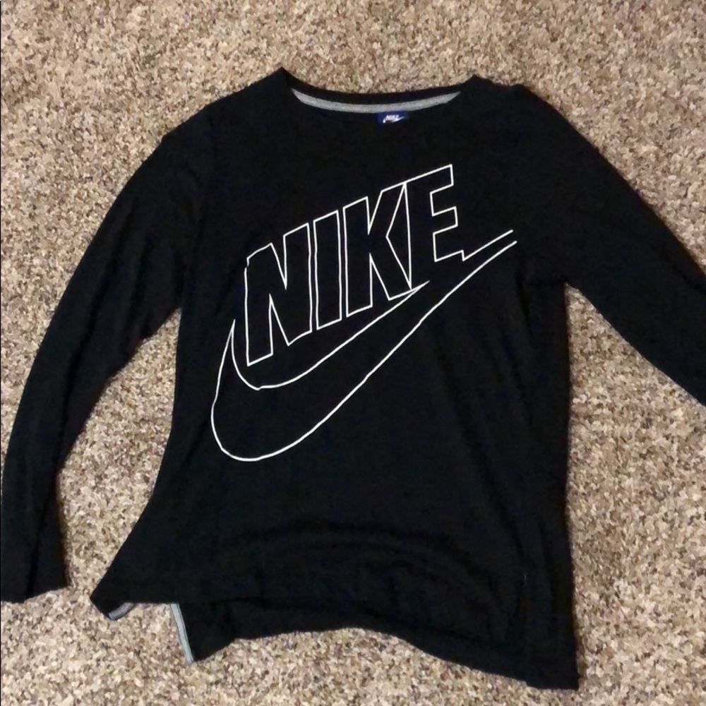 Nike long sleeve shirt